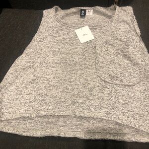 Bdg urban outfitters gray crop top S NWT